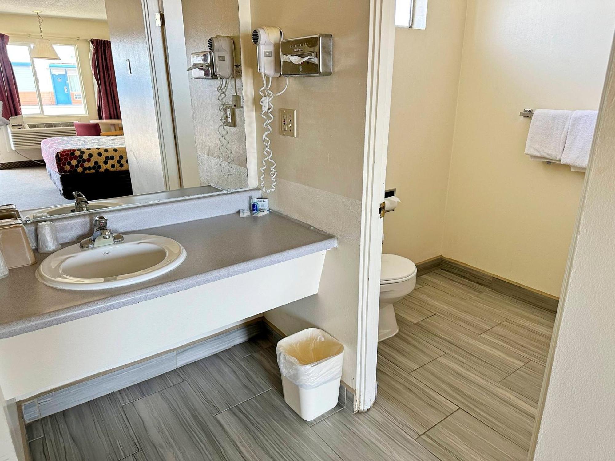 Rodeway Inn Boardman - Hermiston Esterno foto