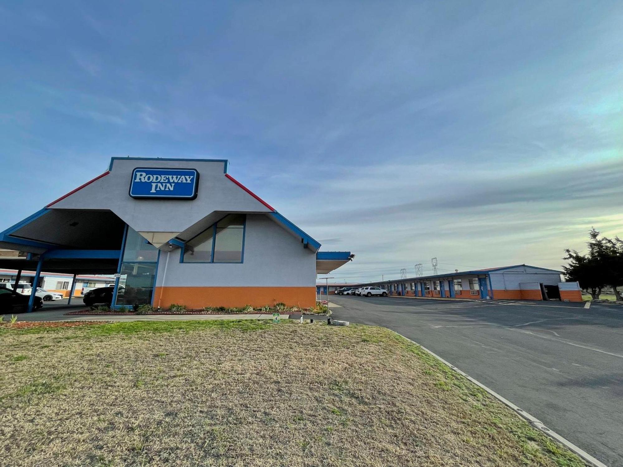 Rodeway Inn Boardman - Hermiston Esterno foto